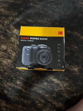 Kodak PIXPRO AZ255 Digital Camera Box - Yellow and Black